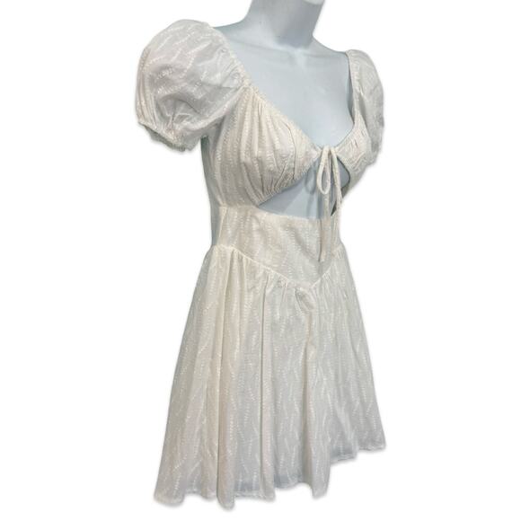 Princess Polly White Caria Puff Short Sleeve Cut Out Mini Dress size 0 NEW Tags - Picture 10 of 11